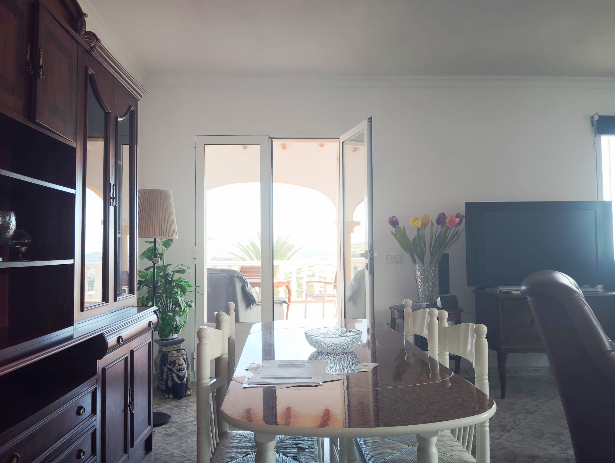 Villa te koop met 4 slaapkamers en een zwembad in Calpe, met uitzicht op zee.