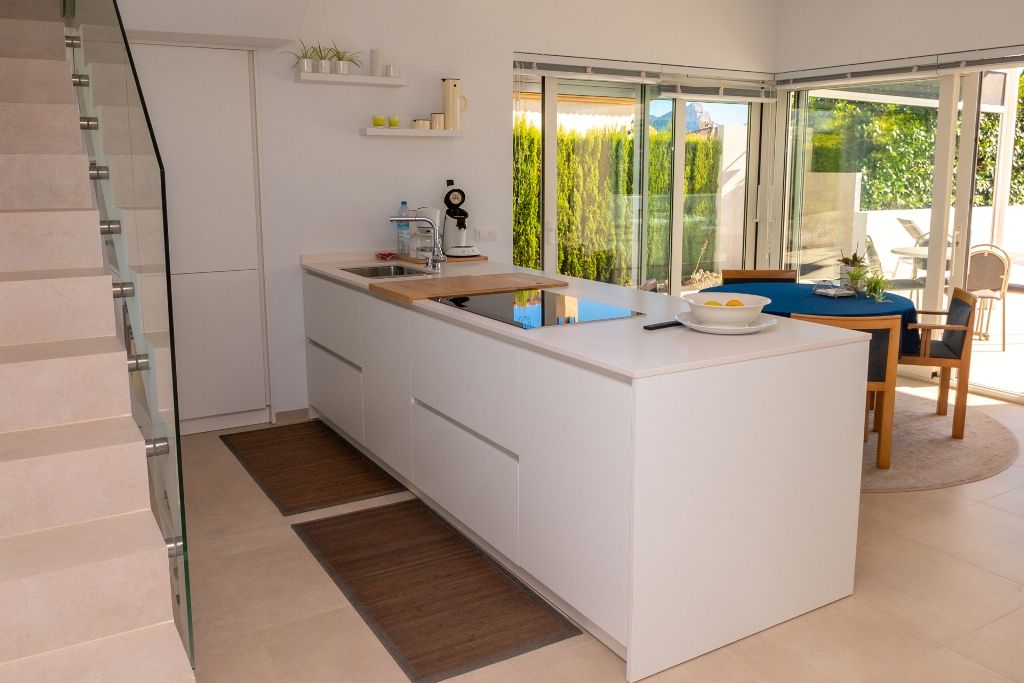 Villa de luxe avec piscine privée et vue sur la mer à Benissa