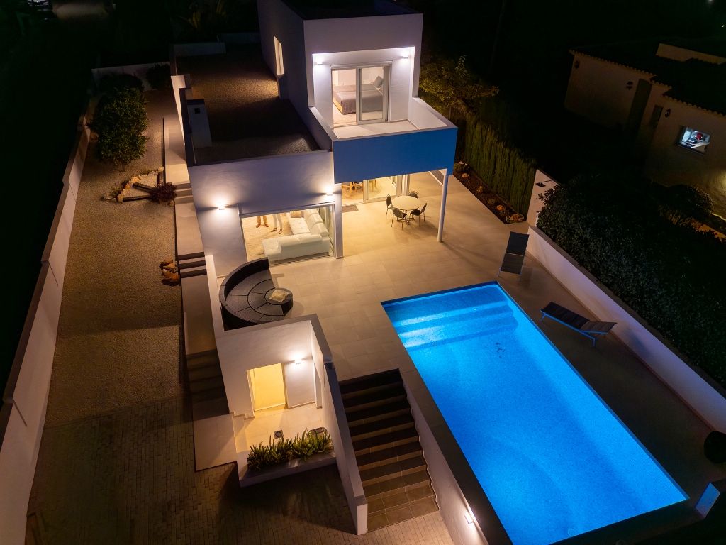 Villa de luxe avec piscine privée et vue sur la mer à Benissa