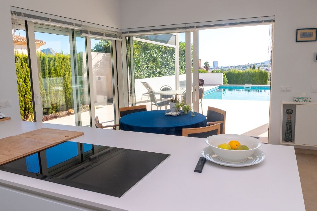 Villa de luxe avec piscine privée et vue sur la mer à Benissa