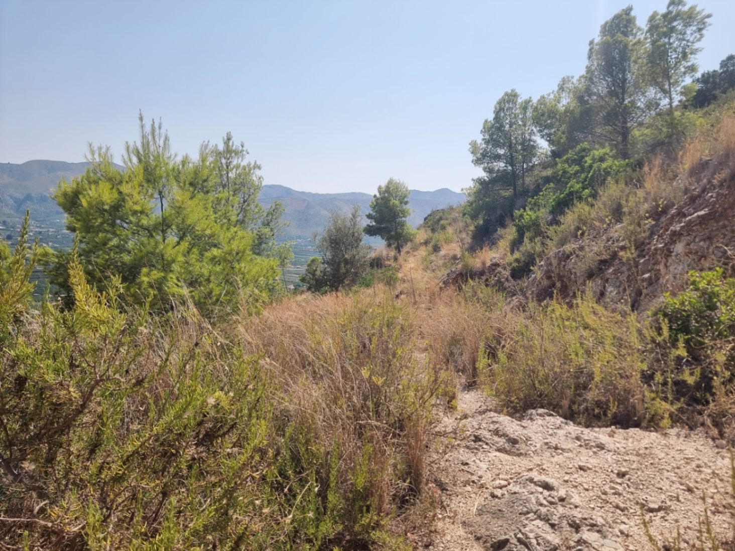 Villa met panoramisch uitzicht, zwembad en veel privacy in Pego Monte Mostalla