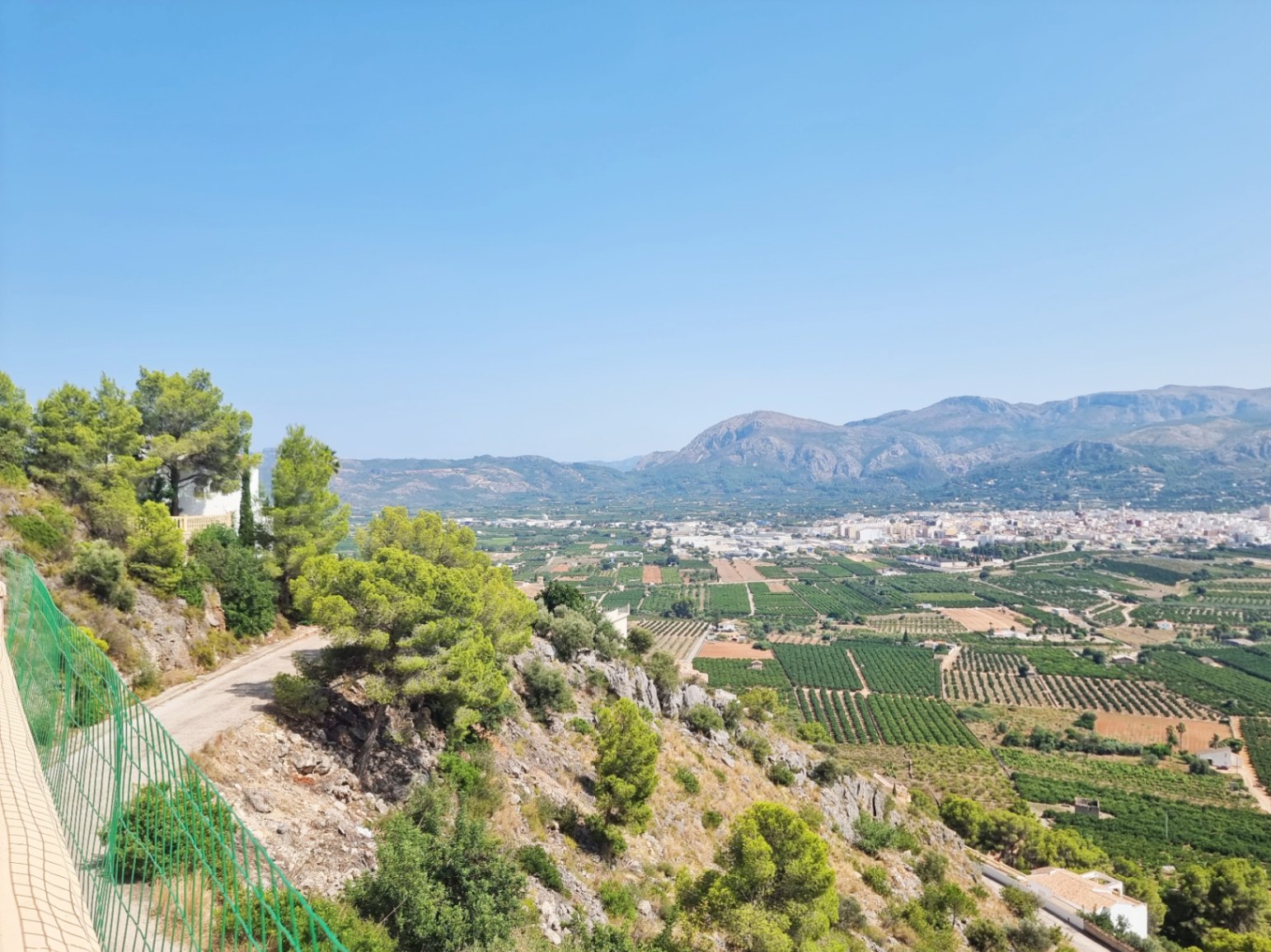 Villa met panoramisch uitzicht, zwembad en veel privacy in Pego Monte Mostalla