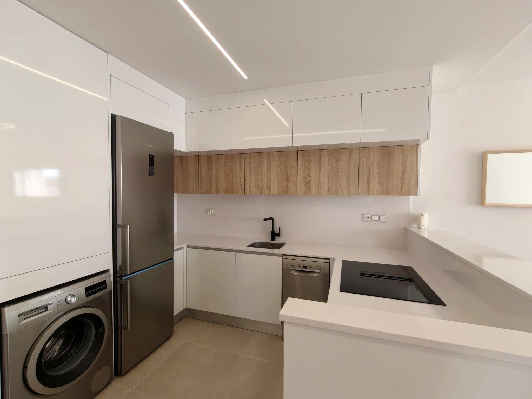 Appartement te koop in Denia, Alicante met 2 slaapkamers en 2 badkamers.