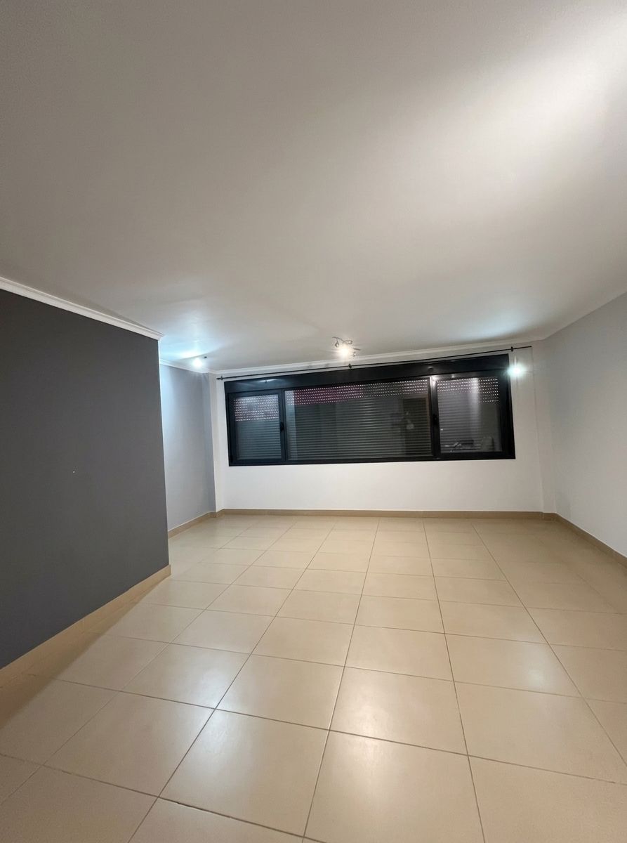Magnifique et spacieux appartement au rez-de-chaussée avec patios privés à Ondara