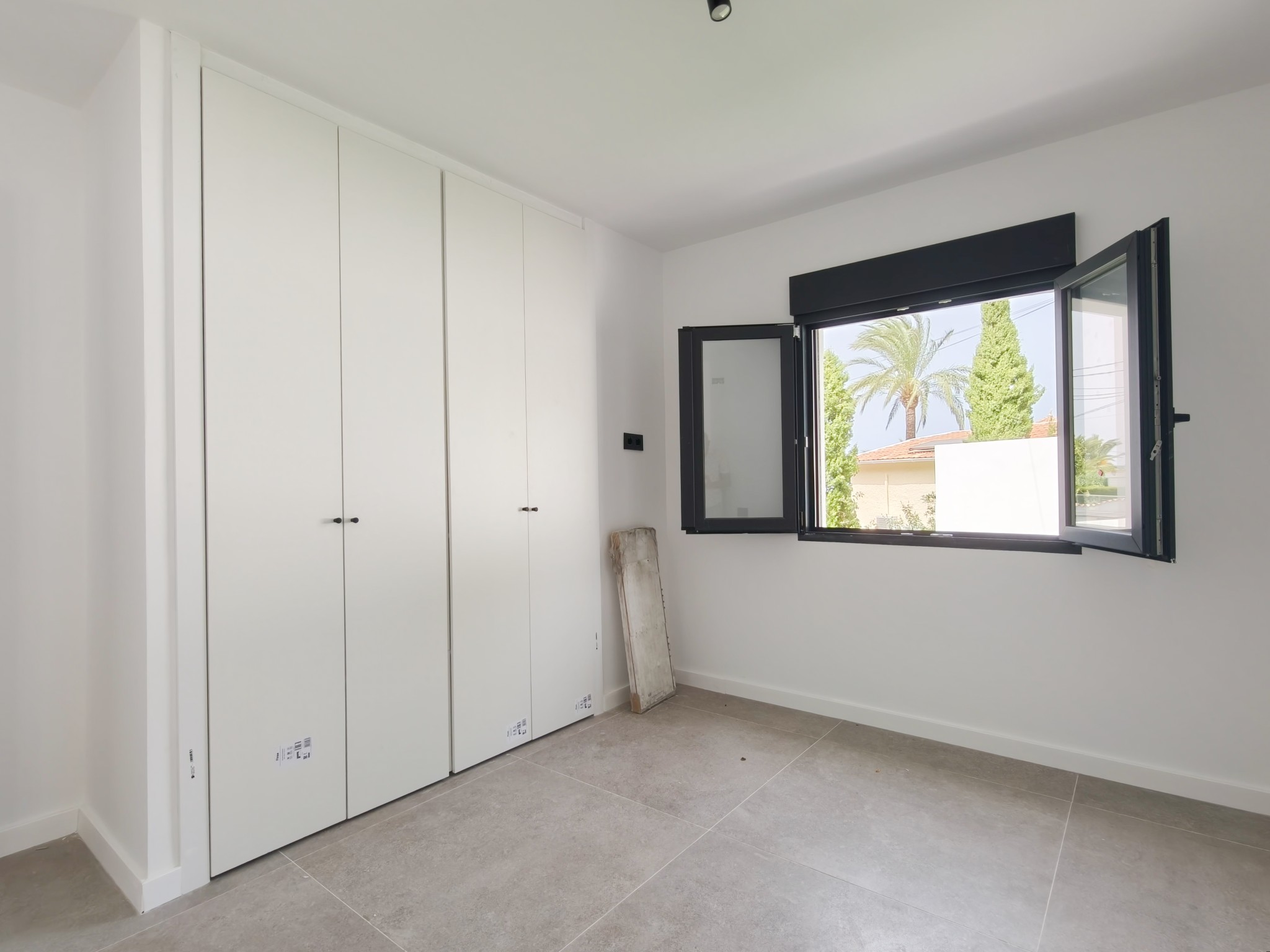 Villa te koop met 3 slaapkamers en een zwembad in Denia, Alicante.