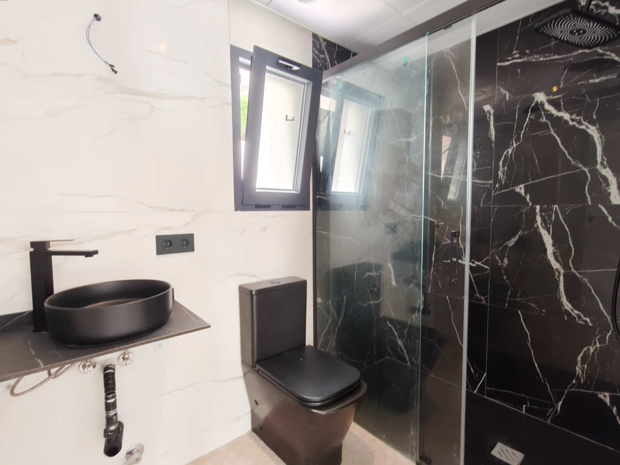 Villa te koop met 3 slaapkamers en een zwembad in Denia, Alicante.