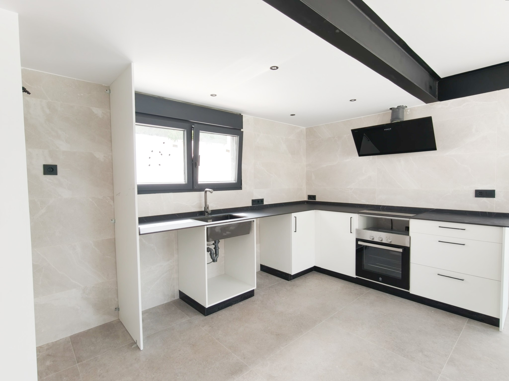 Villa te koop met 3 slaapkamers en een zwembad in Denia, Alicante.
