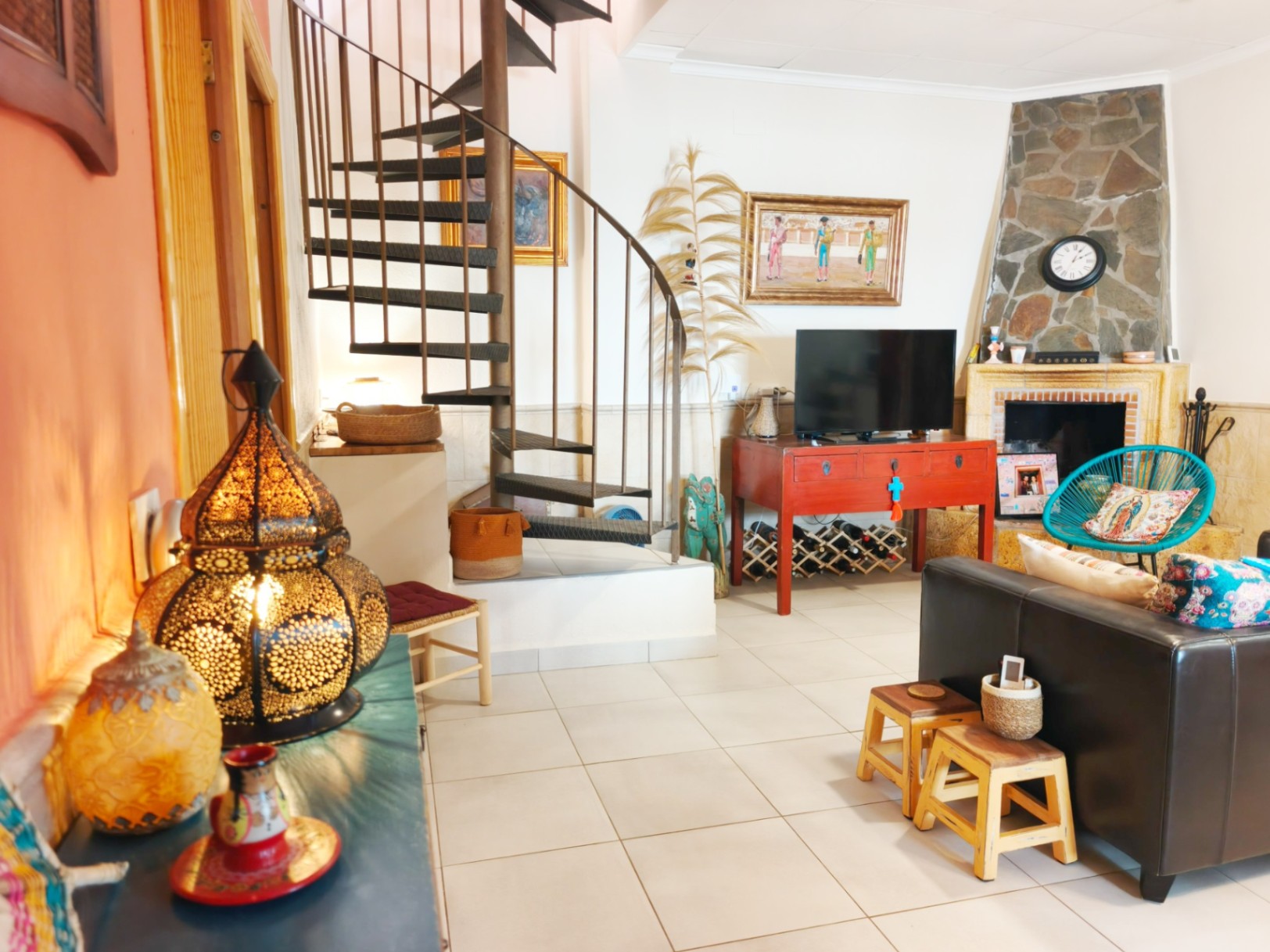 Huis te koop met 4 slaapkamers in Oliva, aan het rustigste strand.