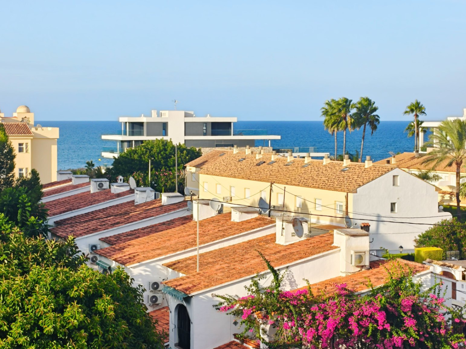 261002 - Apartamento con vista al mar en venta de 2 dormitorios con piscina en Denia, Alicante