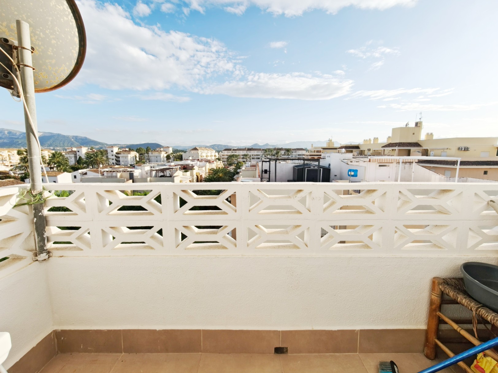 Apartment mit Meerblick zum Verkauf, 2 Schlafzimmer mit Pool in Denia, Alicante