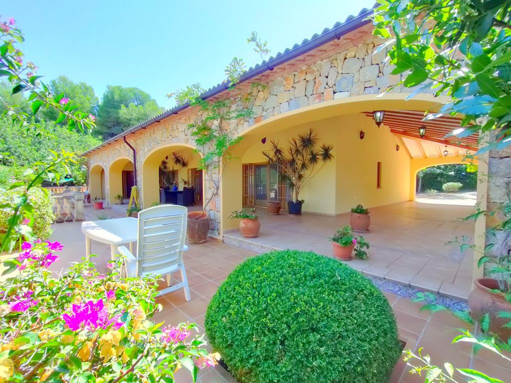 Villa zum Verkauf neben La Sella