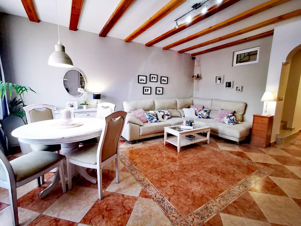 Townhouse with patio and terrace in Teulada