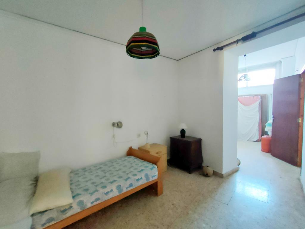 Town house for sale in Pego with Garage